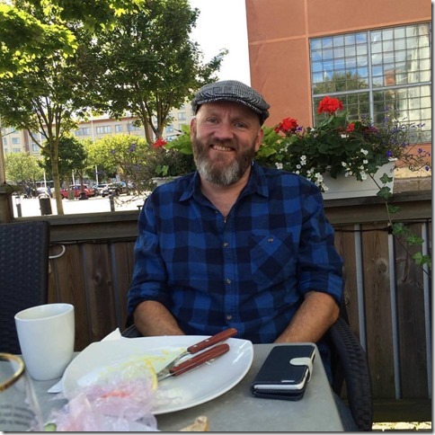 12002838_10201052933122498_7507390917660325489_n