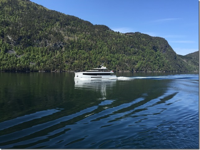 2016-05-26 12.42.45-2