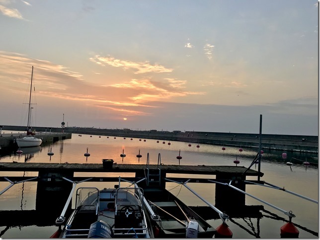 2020-10-02 17.59.02-1