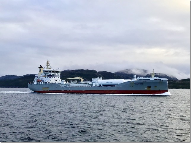 2020-11-08 11.32.36-1