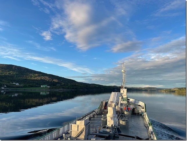 2022-06-01 21.43.23-2